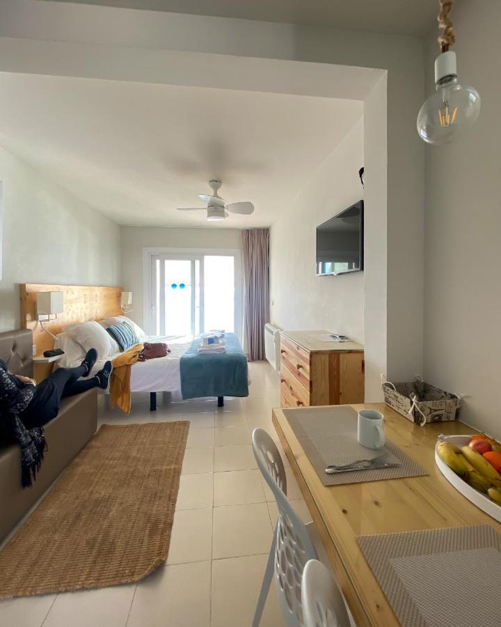 Apartaments Gibert Sant Antoni De Calonge Exteriör bild