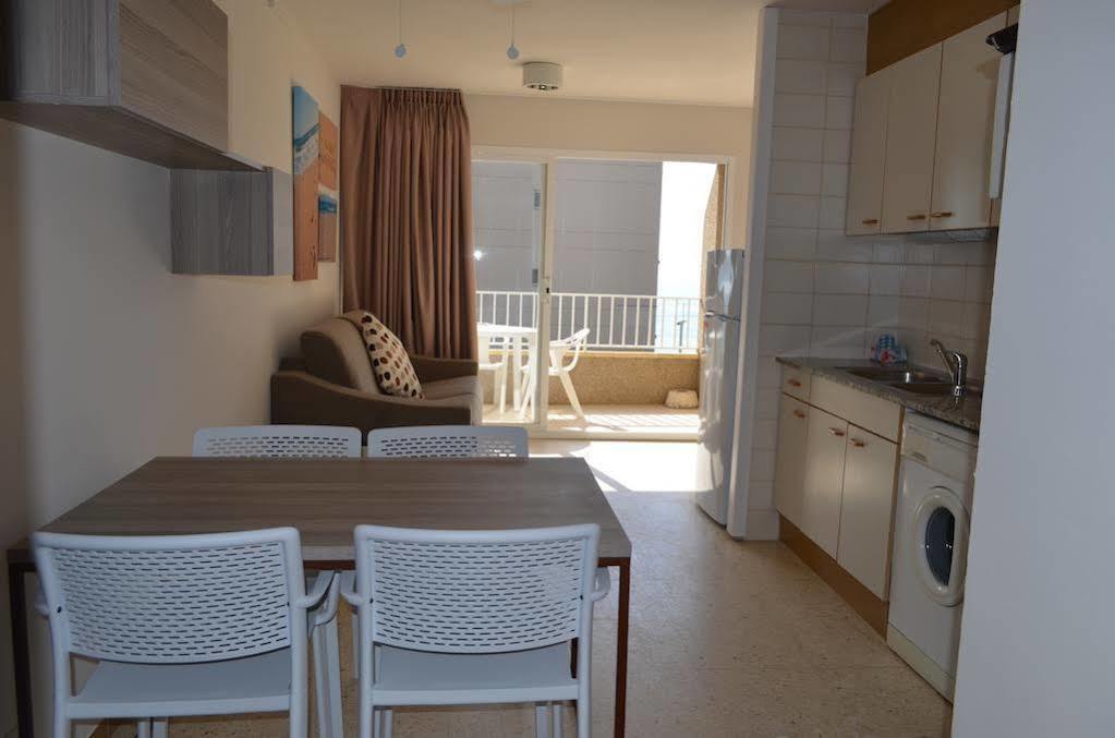 Apartaments Gibert Sant Antoni De Calonge Exteriör bild