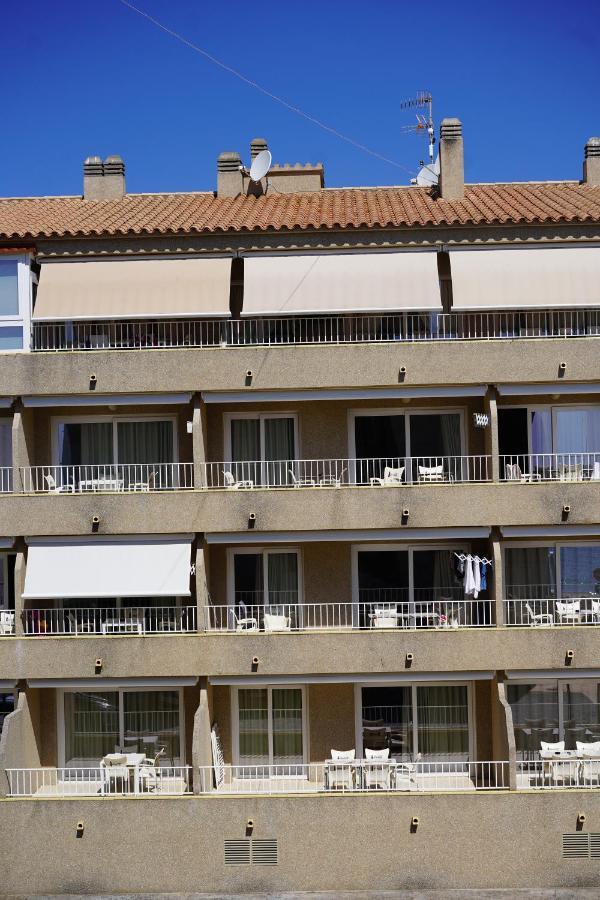 Apartaments Gibert Sant Antoni De Calonge Exteriör bild